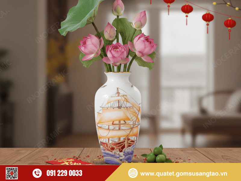Lọ hoa Tết Thuận Buồm kẻ vàng gốm sứ Bát Tràng cao cấp Lọ hoa Tết Thuận Buồm kẻ vàng gốm sứ Bát Tràng cao cấp
