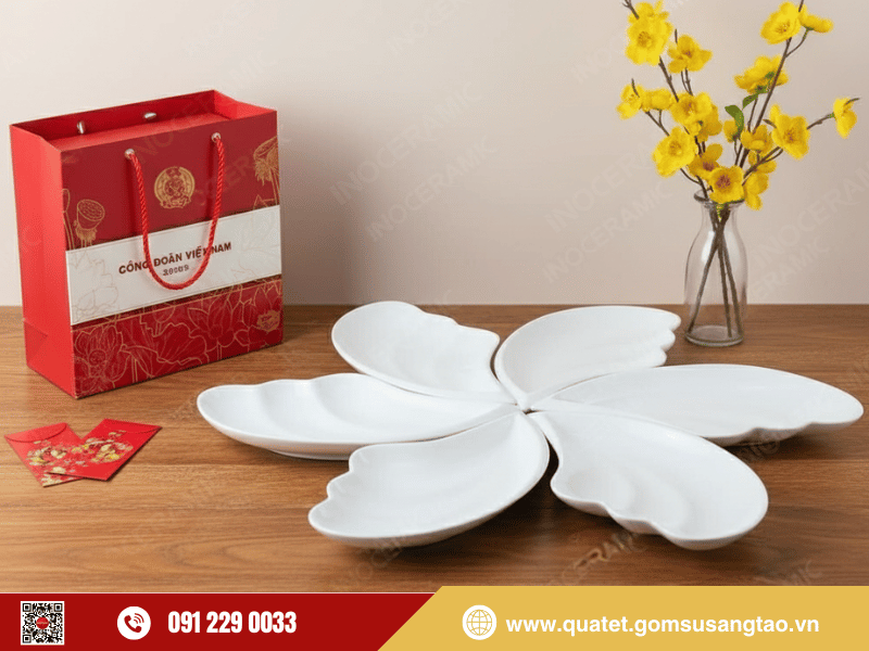 Set đĩa cánh tiên trang trí bàn tiệc ngày xuân làm quà Tết công nhân