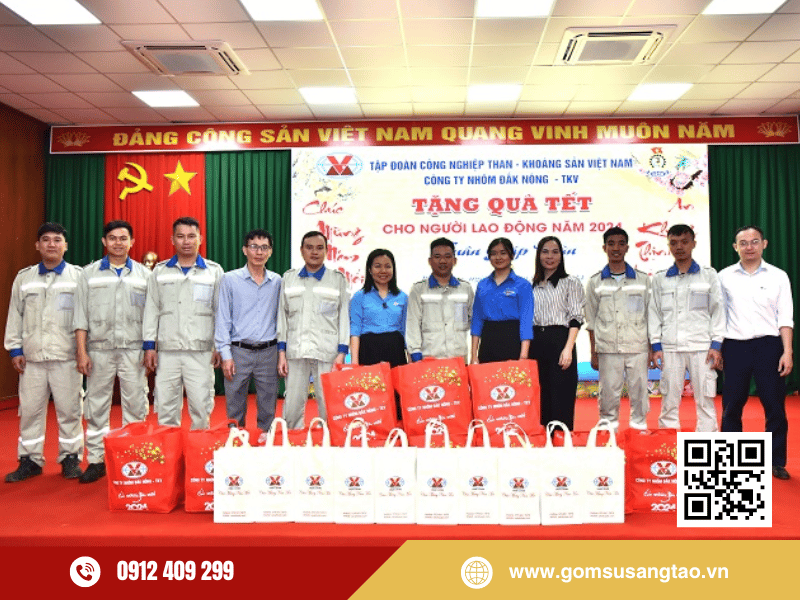 Quà Tết cho người lao động mang tính thiết thực, phục vụ sinh hoạt gia đình dịp Tết
